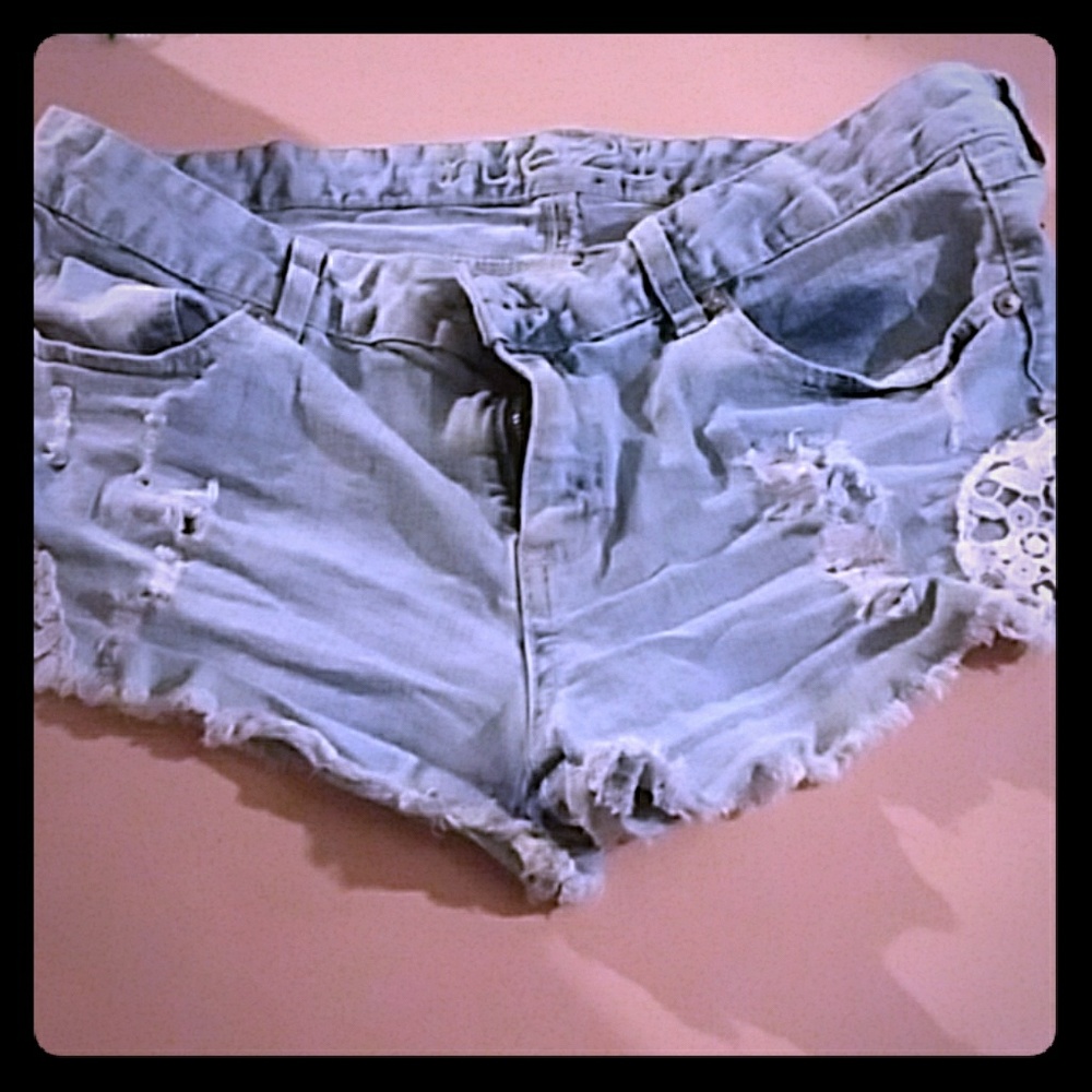 Rue 21 shorts size 9/10